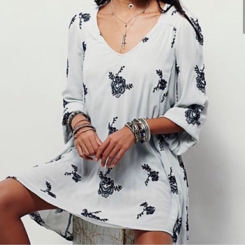 โช๏ธFree People Embroidered Dress